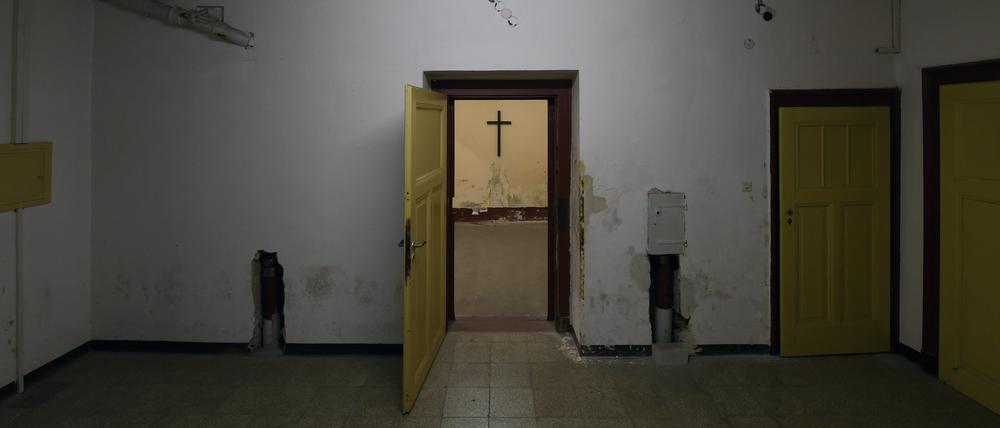 Die zentrale Hinrichtungsstätte der DDR in Leipzig. 64 Menschen ließen hier bis 1981 ihr Leben. In diesem Jahr starb der letzte Strafgefangene, wie üblich durch einen überraschenden Genickschuss.
