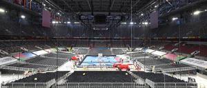 Größte Handball-Arena der Welt. Die Halle in Düsseldorf vor dem Start.