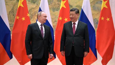 Wladimir Putin, Präsident von Russland, mit Xi Jinping, Präsident von China.