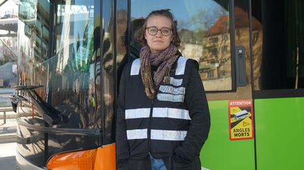 Melissa Stock hilft Flüchtlingen aus der Ukraine im Zentralen Omnibusbahnhof Berlin (ZOB).