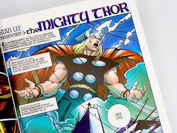 Eine Innenseite aus „Thor Collection von Walt Simonson“.