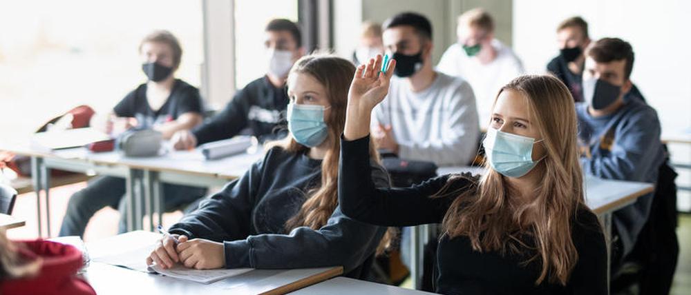 In manchen Schulen herrschte vor den Schließungen Maskenpflicht 