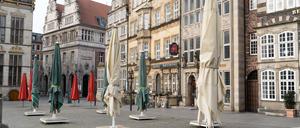 Die deutschen Innenstädte könnten noch viele Wochen verwaist bleiben, wie hier in Bremen..