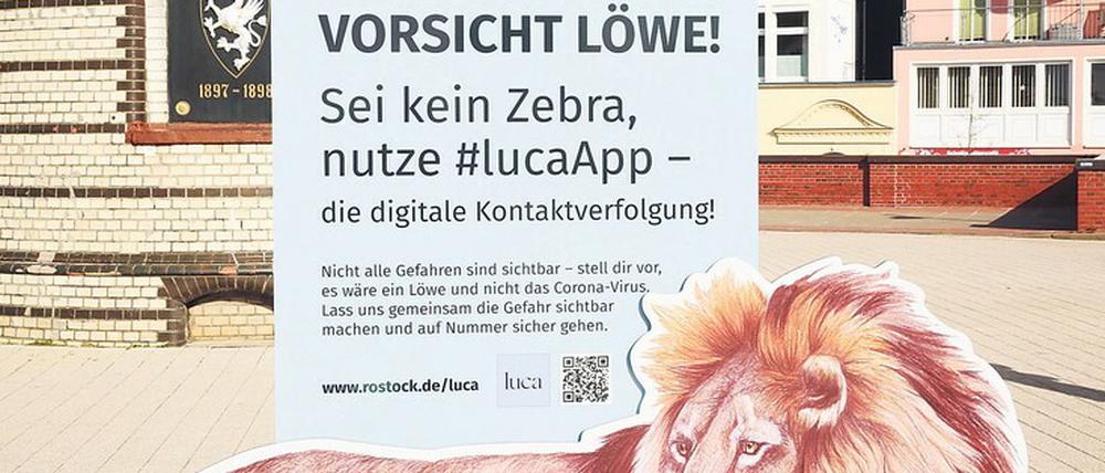 Nur viel Gebrüll? Mecklenburg-Vorpommern – hier Warnemünde – setzt bereits vollständig auf die Kontaktnachverfolgung mit der Luca-App. Experten sehen bei der App jedoch einige Mängel.