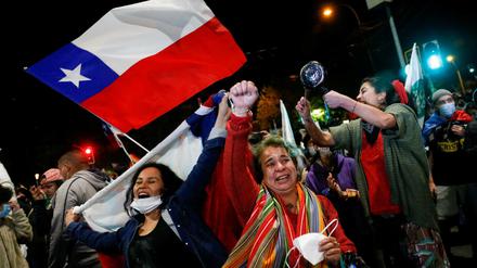 Freude auf einer Demonstration für die neue Verfassung in Chile 