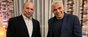 Wollen Israel regieren: Jair Lapid (r), Vorsitzender der Partei Jesch Atid, und Naftali Bennett, Vorsitzender der Jamina-Partei, während eines gemeinsamen Treffens.