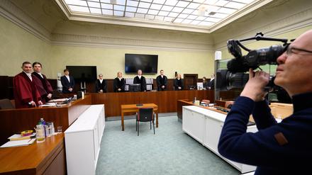 Vor dem 6. Strafsenat des Kammergerichts Berlin findet derzeit der Prozess wegen Landesverrats statt. 