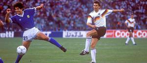 Auge drauf. Klaus Augenthaler schießt im WM-Finale 1990 aufs Tor. Der 1:0-Sieg gegen Argentinien war sein letztes von 27 Länderspielen.
