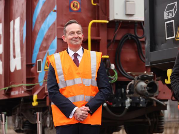 Der Verkehrsminister Volker Wissing (FDP) nutzt seine Spielräume nicht, sagt die Güterbahnbranche. 