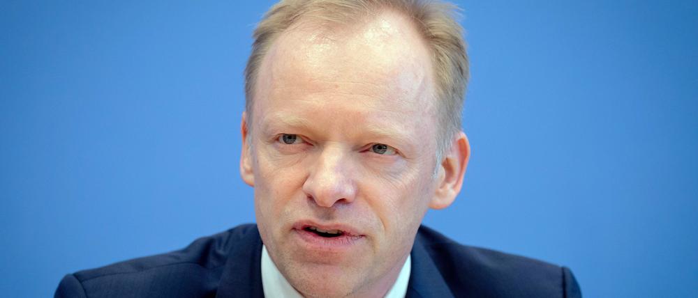 Clemens Fuest, Präsident des ifo Instituts, fordert eine Normalisierung der Geldpolitik.