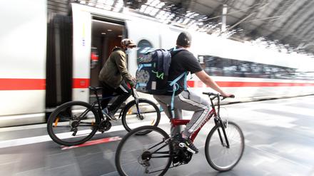 Wegen des Neun-Euro-Tickets befürchten Fahrgastverbände ein Chaos in den Regionalbahnen. 