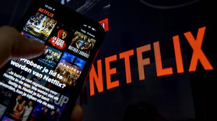 Die Netflix-Aktie gehört zu den Verlierern unter den Tech-Werten. Seit Jahresbeginn brach sie teilweise um 40 Prozent ein.
