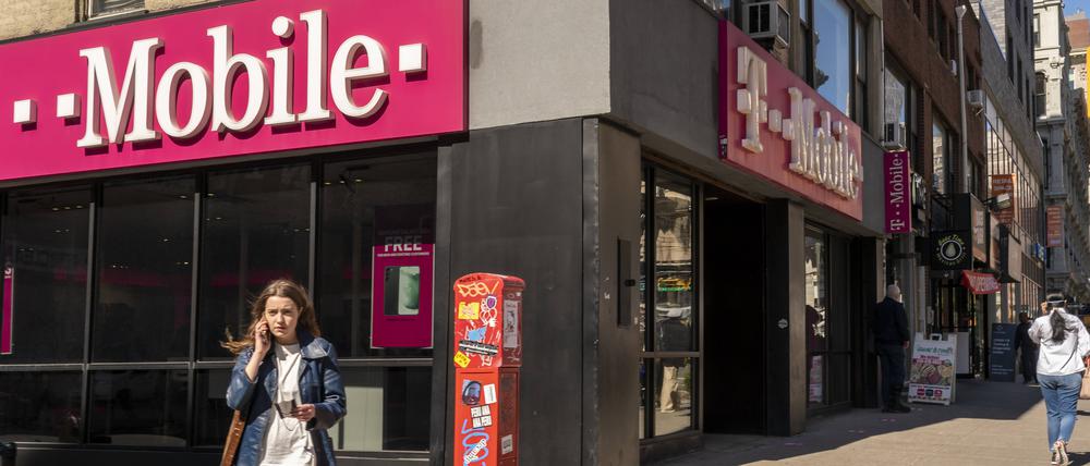 T-Mobile USA muss sich nach der Fusion mit dem Rivalen Sprint neu strukturieren. 