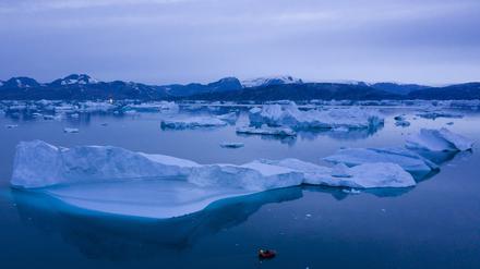Ein Abschmelzen des Eisschilds in Grönland würde den Meeresspiegel massiv ansteigen lassen – mit katastrophalen Folgen.